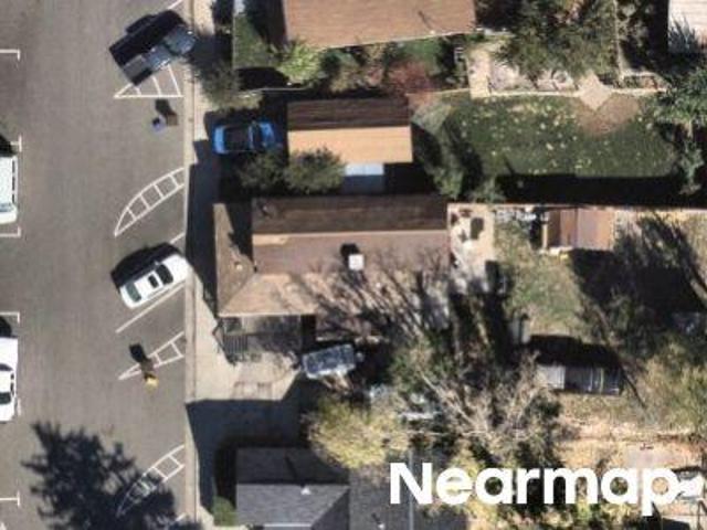 N 5th St