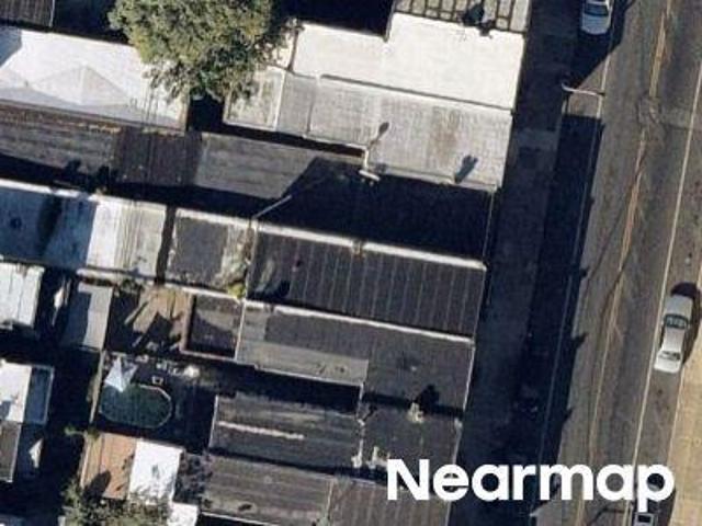 N 5th St