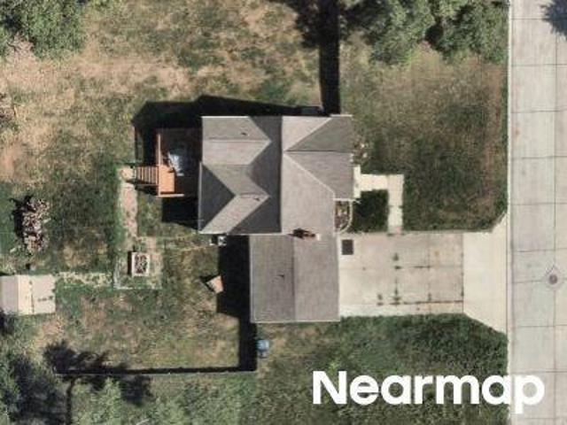 N 65th Ave