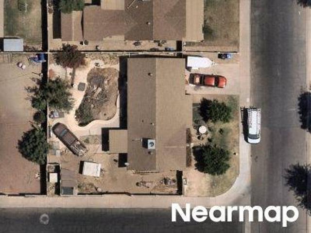 N 65th Ave
