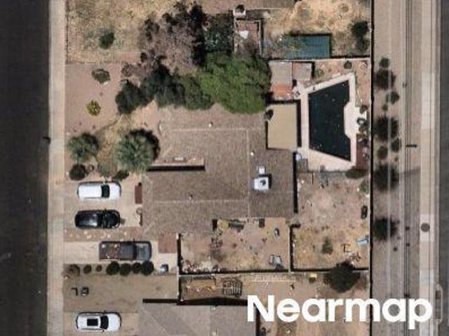N 67th Dr