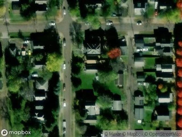 N 61st Ave W