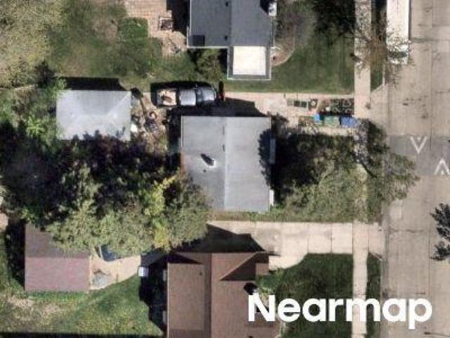 N 61st St
