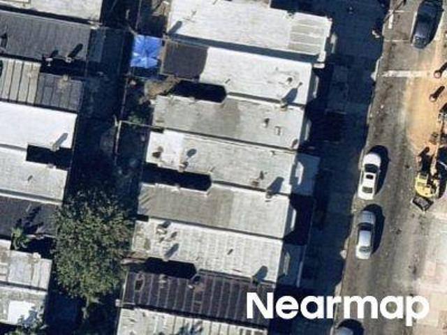 N 7th St