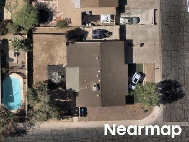 N 80th Dr