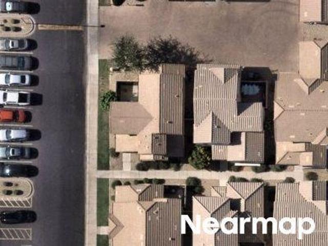 N 83rd Dr