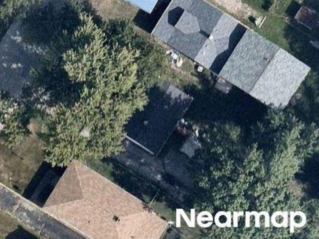 N 83rd St