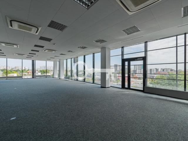 Na wynajem nowoczesne biuro 165 m² w Poznaniu