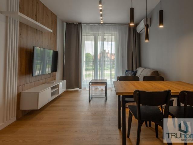 Polecam komfortowe 2 pokojowe mieszkanie z balkonem w prestiżowej inwestycji