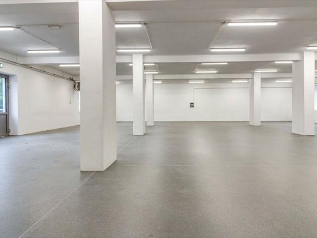 Na wynajem przestronny magazyn 206,89 m² w Bieruniu