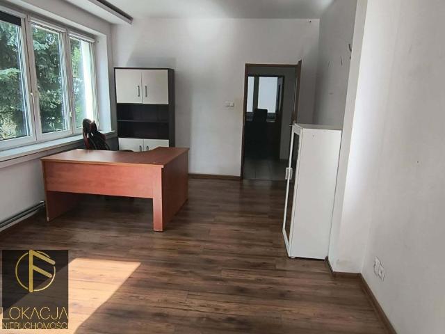 Na wynajem przestronny obiekt warsztatowo magazynowy 270 m² w Kaliszu