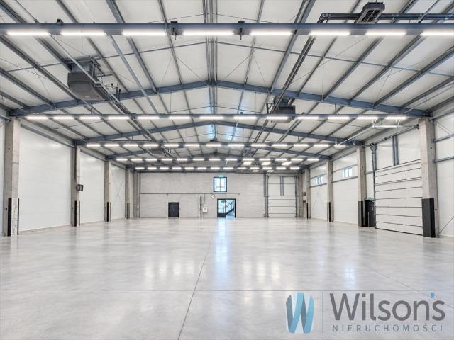 Przestronny obiekt biurowo magazynowy 1100 m² w Macierzyszu polecam!