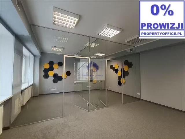 Na wynajem przestronny lokal biurowy 224 m² na Mokotowie