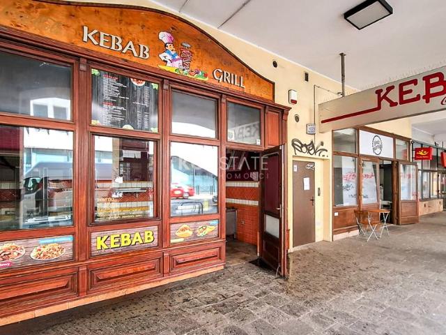 Na wynajem przestronny lokal gastronomiczny 16 m² przy ul. Ruskiej