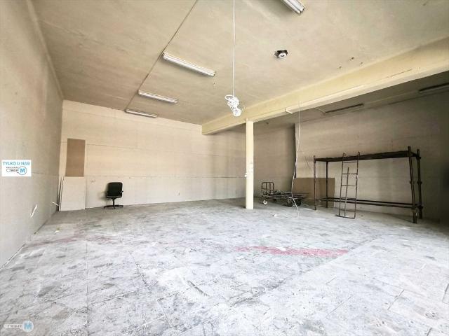Na wynajem przestronny lokal usługowy 90 m² w Sędziszowie