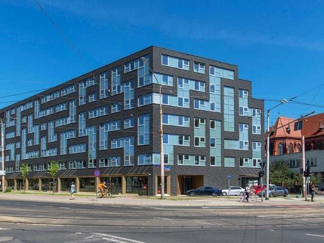 Na wynajem przestronny lokal usługowo biurwoy 72 m² w centrum Wrocławia