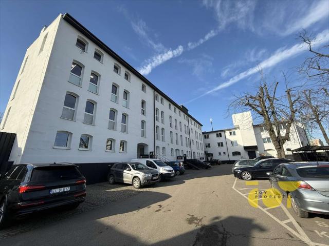 Na wynajem przestronny lokal 123 m² w Łodzi z klimatyzacją