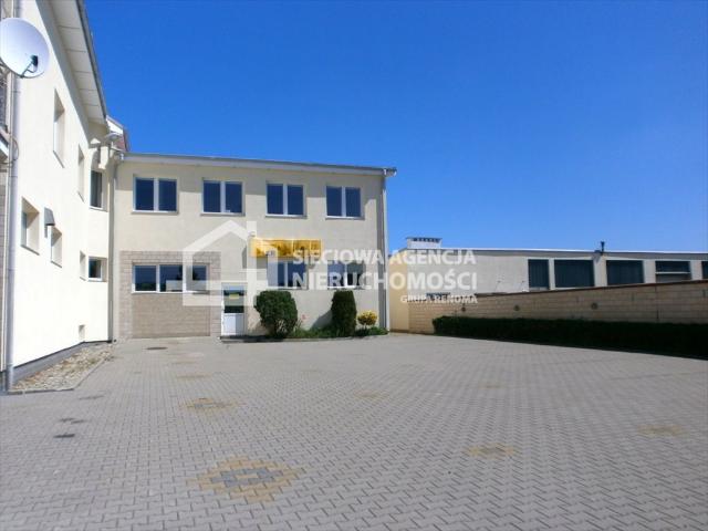 Na wynajem przestronny lokal 270 m² w Gdyni Dąbrowie