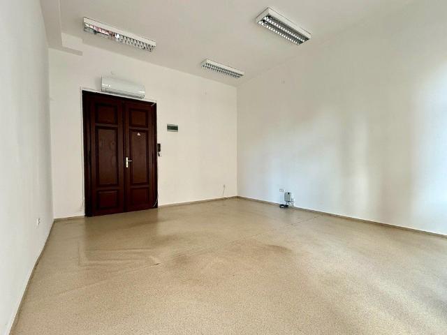 Na wynajem przestronny lokal 38 m² w centrum Bielska Bała