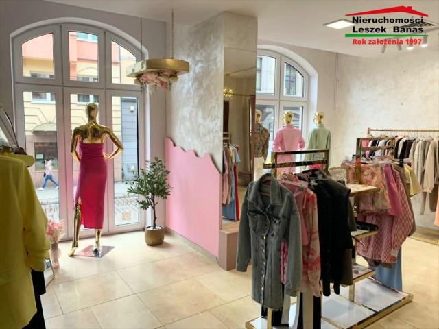Na wynajem przestronny lokal 40 m² w centrum Grudziądza