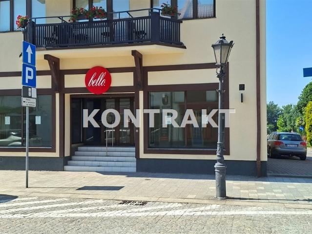 Na wynajem przestronny lokal 66 m² z widokiem na Rynek