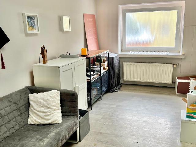 Na wynajem przestronny lokal 60 m² z 4 pokojami w centrum Sochaczewa
