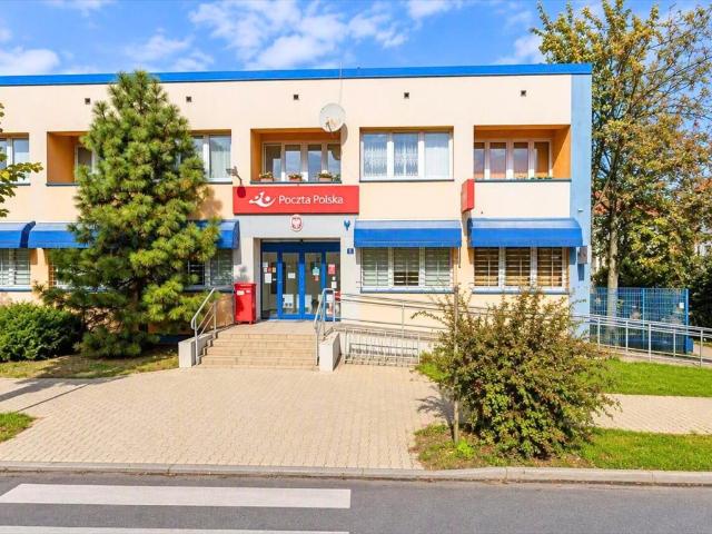 Polecam przestronny lokal 82 m² na wynajem w Warcie z potencjałem na sklep lub usługi