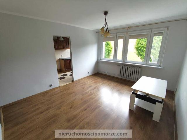 Na wynajem przestronna kawalerka 25,58 m² na os. Piastowskim