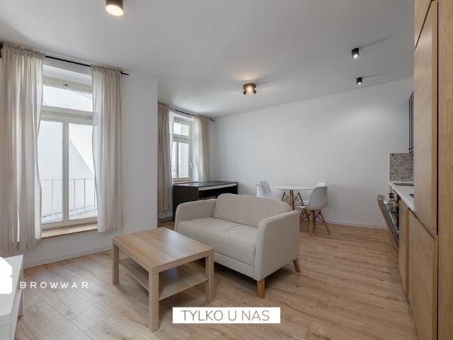 Na wynajem przytulne 37 m² w rewitalizowanej kamienicy