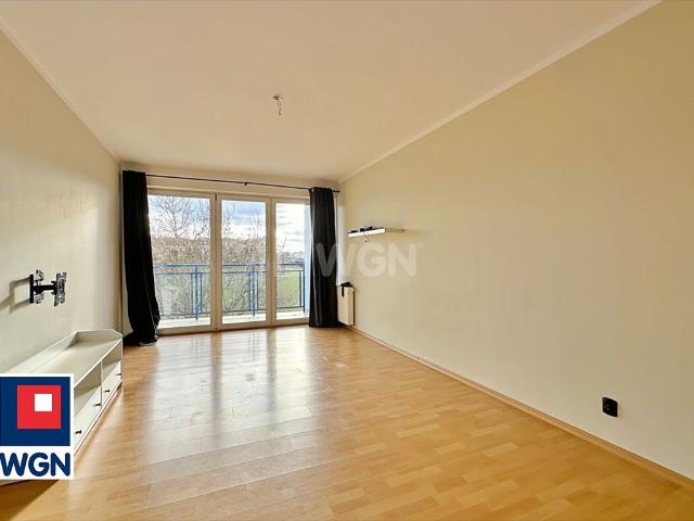 Na wynajem przestronne mieszkanie 50 m² z balkonem przy Placu Jana Pawła II