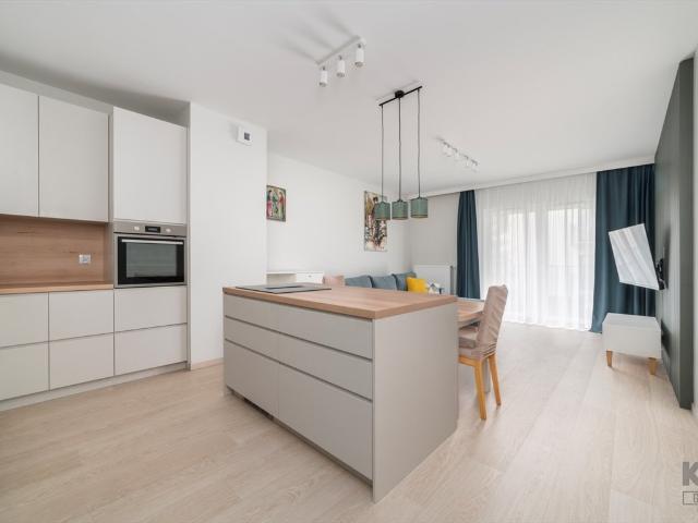 Na wynajem przestronne mieszkanie 77 m² w Łodzi