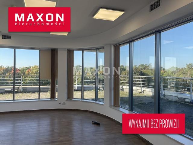 Na wynajem przestronne biuro 39 m² w Warszawie
