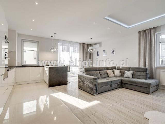 Na wynajem przestronne 69 m² apartament w Katowicach Panewnikach