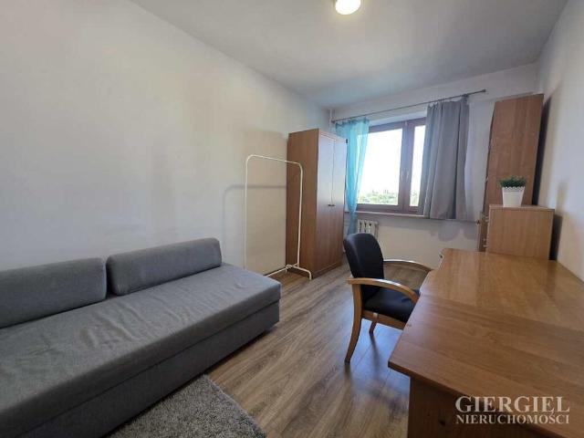 Na wynajem przestronne 8 m² pokój w Rzeszowie blisko uczelni