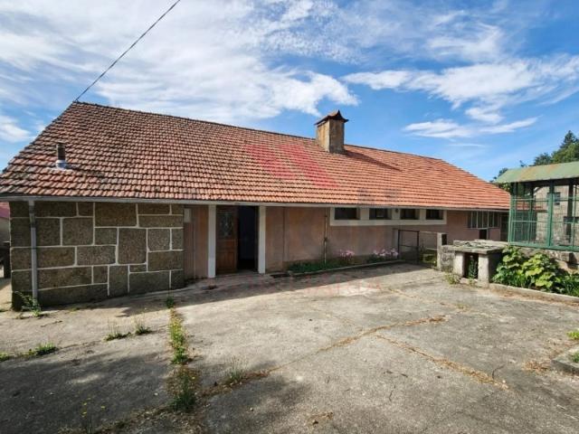 Na 'Aldeia de Salazar' uma casa com história no coração de Vascões