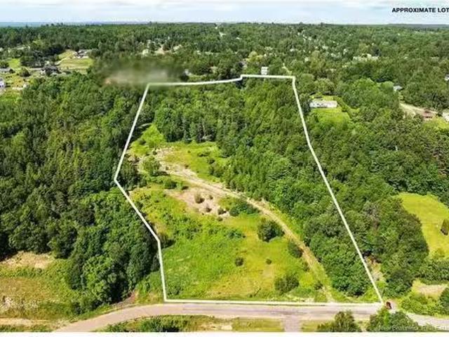 Na Grand Pass Crt, Douglas, NB, O0O 0O0 vacant land for sale.