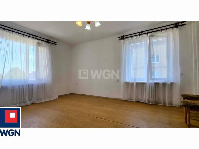 Do sprzedania mieszkanie 35 m² w Częstochowie z potencjałem do remontu