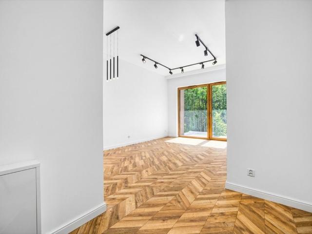 Na sprzedaż nowoczesne 42 m² z tarasem przy Parku Śląskim