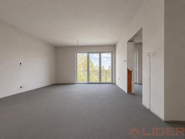 Na sprzedaż nowoczesne 80 m² mieszkanie z ogródkiem w Choroszczy