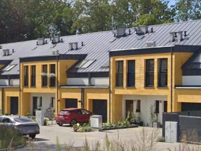 Na sprzedaż nowoczesny dom 142 m² z garażem i fotowoltaiką