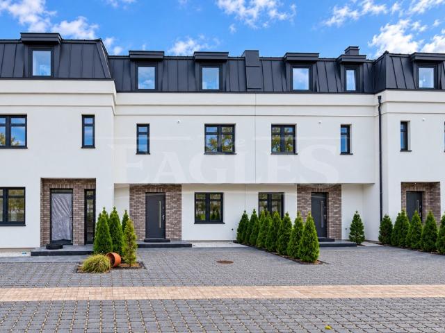 Na sprzedaż nowoczesny dom 120 m² z ogrodem w Wawrze