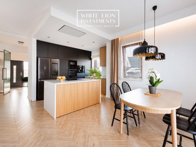 Na sprzedaż nowoczesny dom 220 m² z smart home w Stare Babice