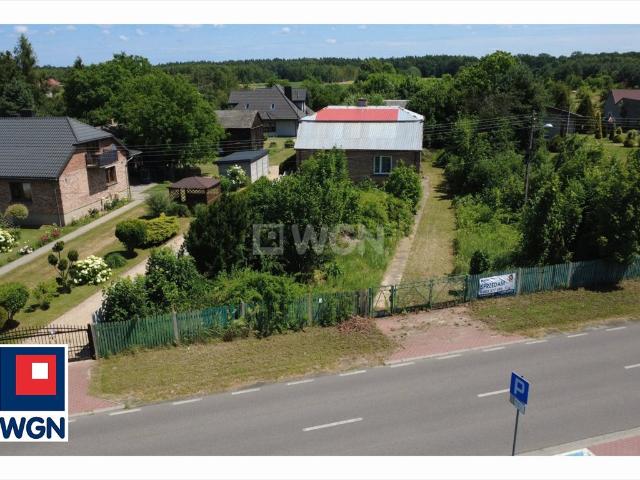 Na sprzedaż dom 90 m² z dużą działką w Rzerzęczycach