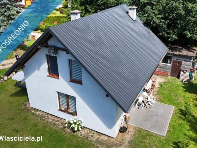 Na sprzedaż dom 110 m² w Ostrzycach z widokiem na jezioro