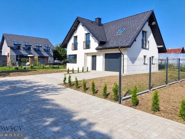 Na sprzedaż dom wolnostojący 198 m² w Brzeziu