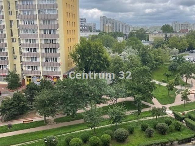 Na sprzedaż funkcjonalne 72 m² w Warszawie z loggią