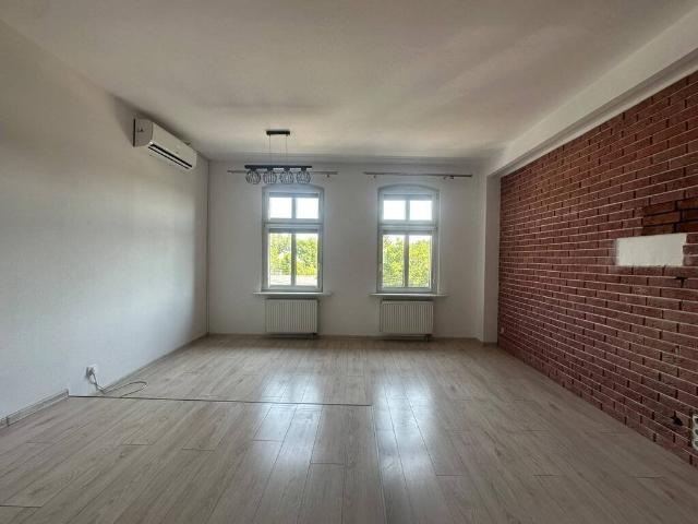 Funkcjonalne 2 pokojowe mieszkanie 52,58 m² w Rudzie Śląskiej polecam