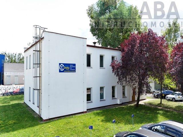Na sprzedaż funkcjonalny budynek biurowo magazynowy 496 m² w Koninie