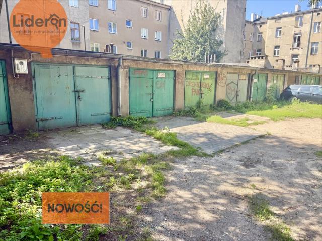 Do sprzedania murowany garaż 18,24 m² w centrum Łodzi