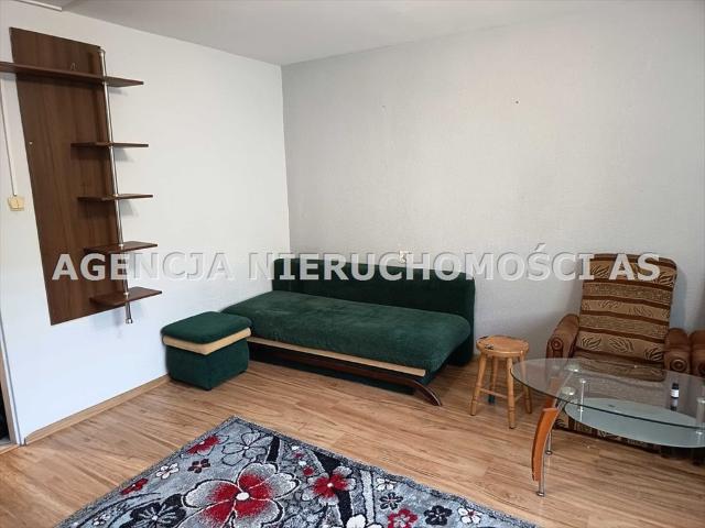 Na sprzedaż kawalerka 24 m² w Krakowie z piwnicą